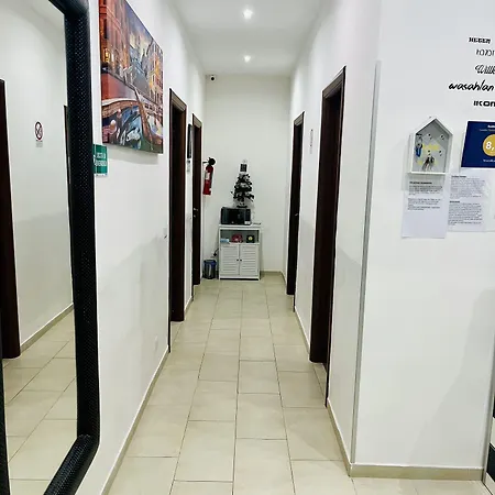 Imerarooms בית הארחה 3*