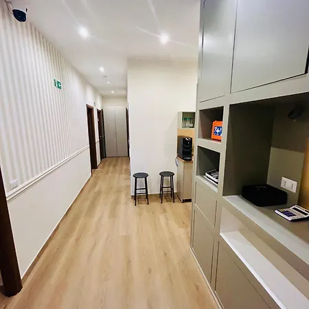 בית הארחה Imerarooms 3*